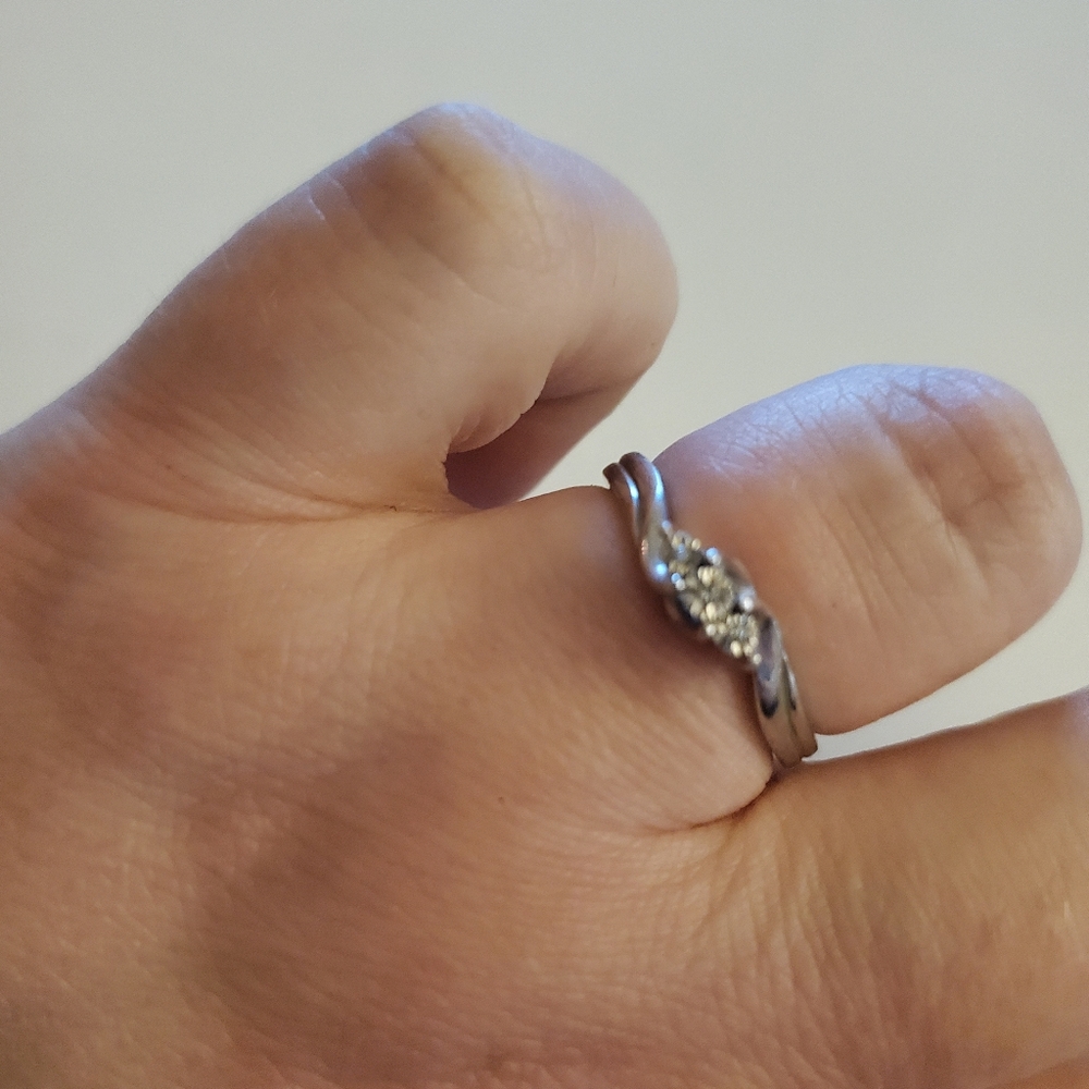 Kay Jewelers diamond and silver promise Ring